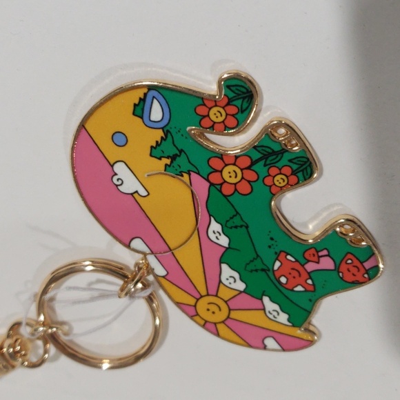 Colorful Enamel Elephant Keychain – Gold Tone – Boho & Trendy - Women's Fashion - Picture 5 of 9